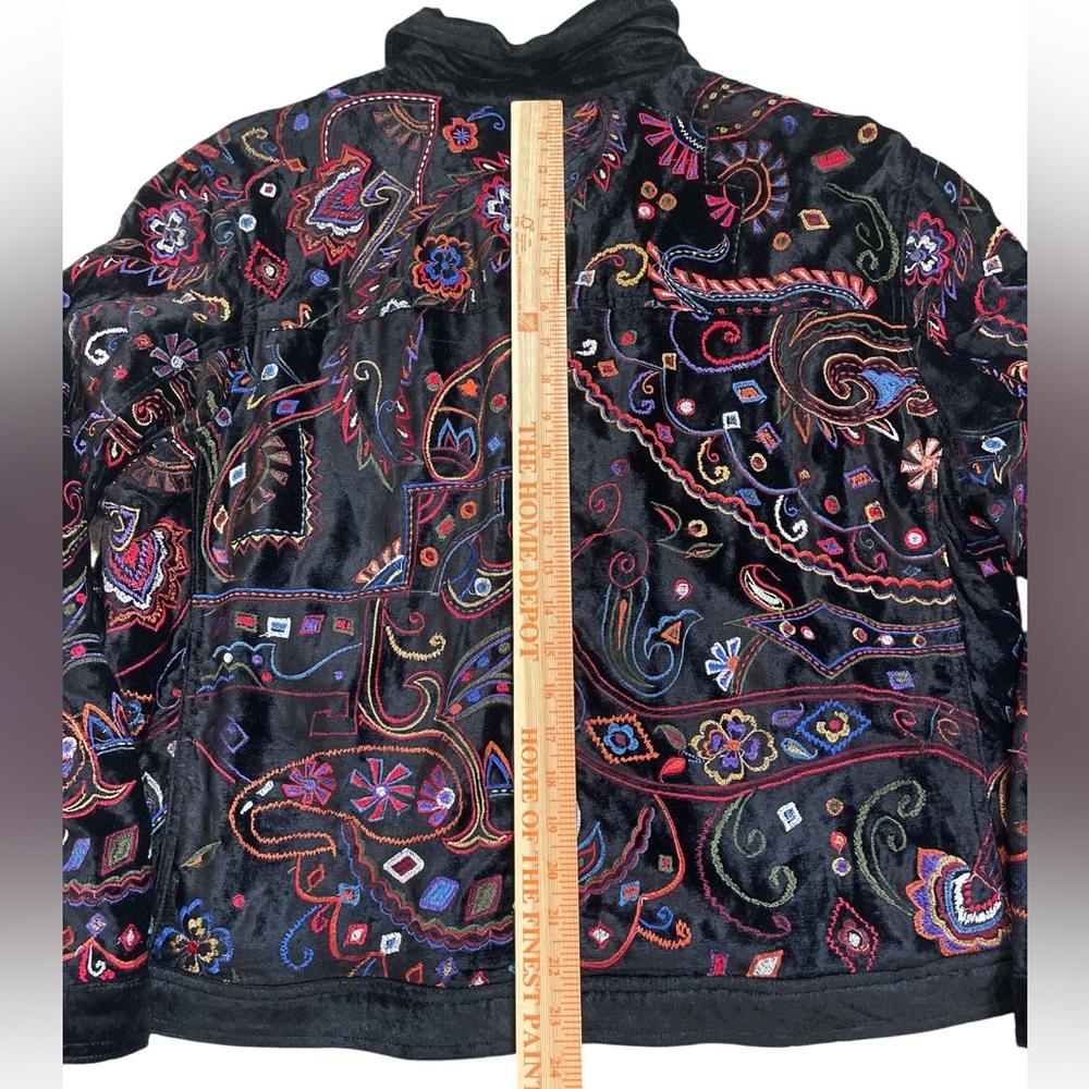 Laura Ashley Women's Paisley Embroidered Velvet Jacket black multi - Picture 6 of 7